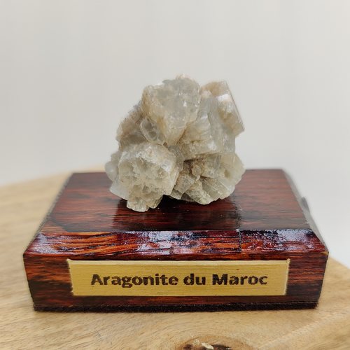 Aragonite du Maroc de macle simple - Minéraux sur support