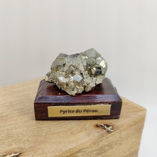 Pyrite chispa du Pérou - Minéraux sur support