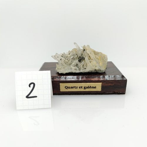 Cristaux de quartz avec pyrite et galène - Minéraux sur support