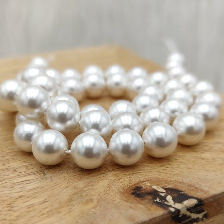 Perle d'eau douce blanche - Fil de perles rondes