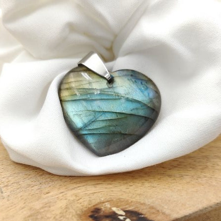 Collier en forme de cœur en labradorite Pendentif en pierre naturelle  enveloppé de fil fait à la main Coffret cadeau inclus Bijoux métaphysiques  -  Canada